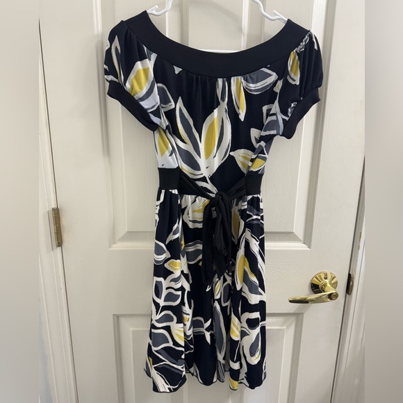 Speechless black and White Puff Sleeve Midi Sundress - Picture 4 of 5